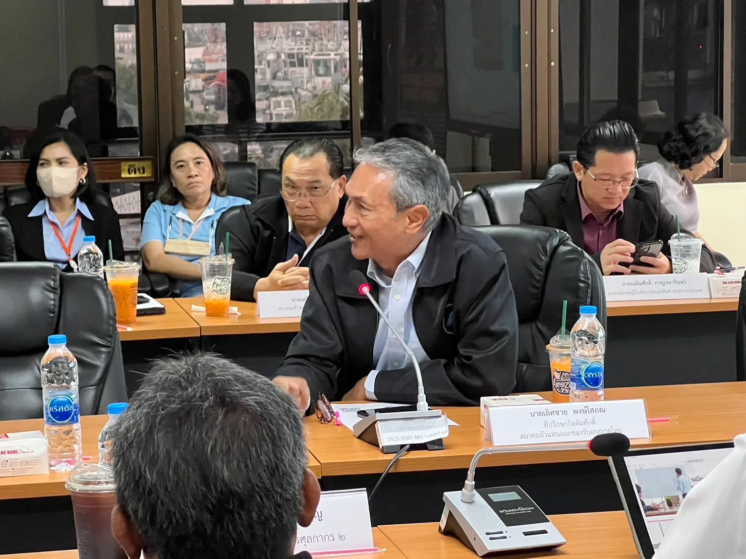 ผู้บริหาร CCS ในการประชุม